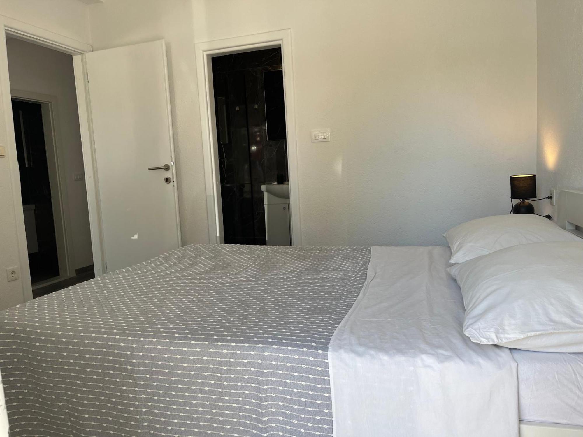 Apartment Makarska M&I, Free Private Parking Экстерьер фото