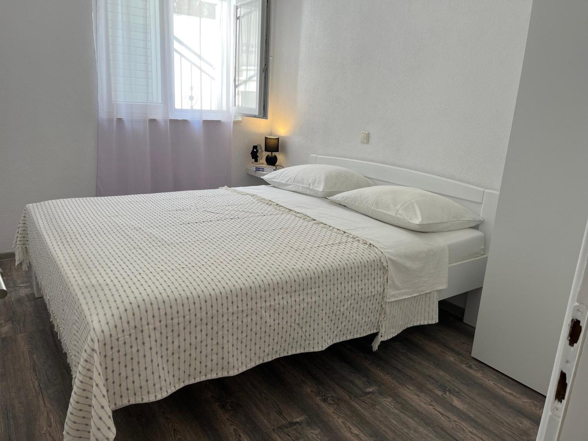 Apartment Makarska M&I, Free Private Parking Экстерьер фото