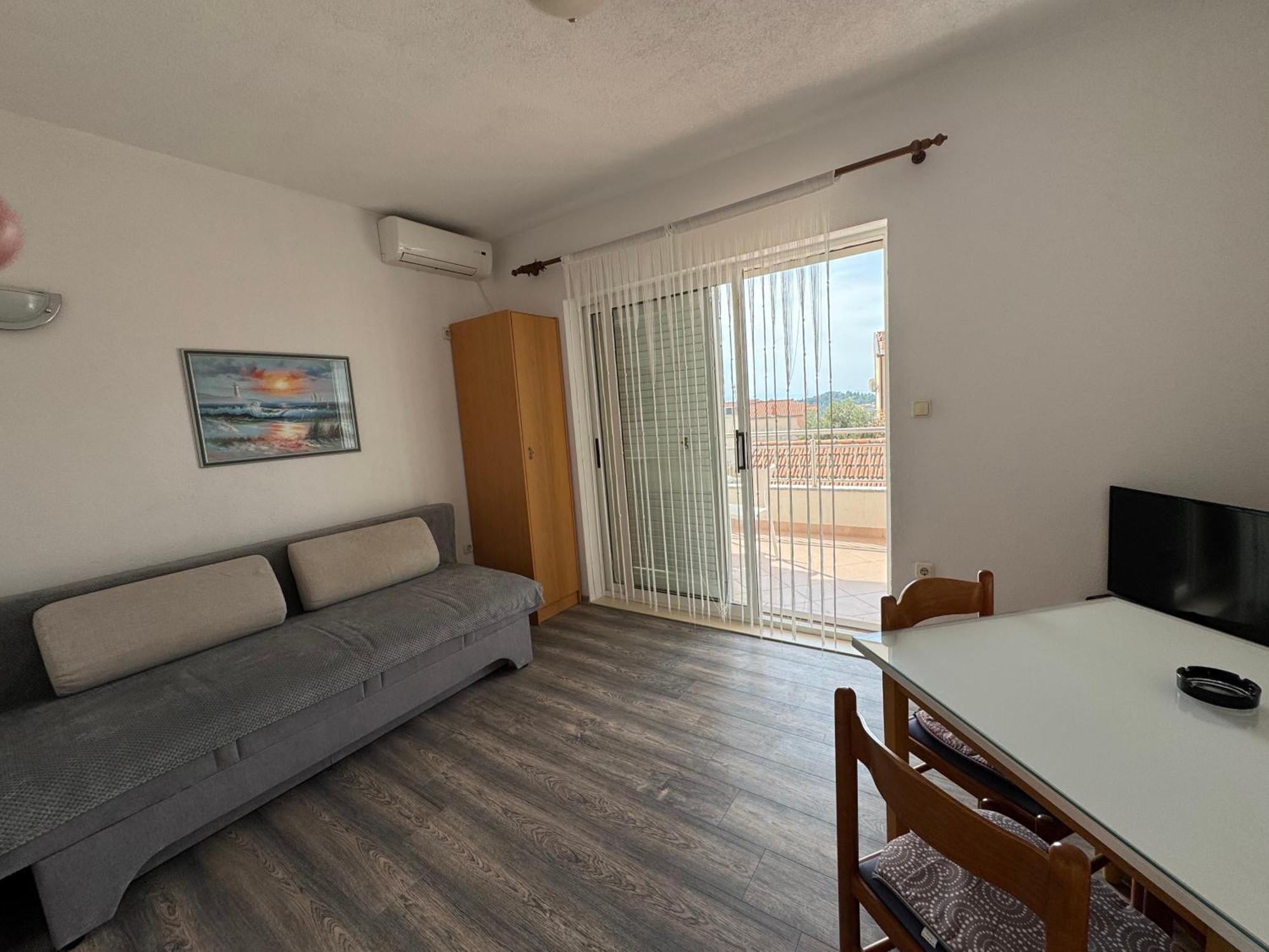 Apartment Makarska M&I, Free Private Parking Экстерьер фото